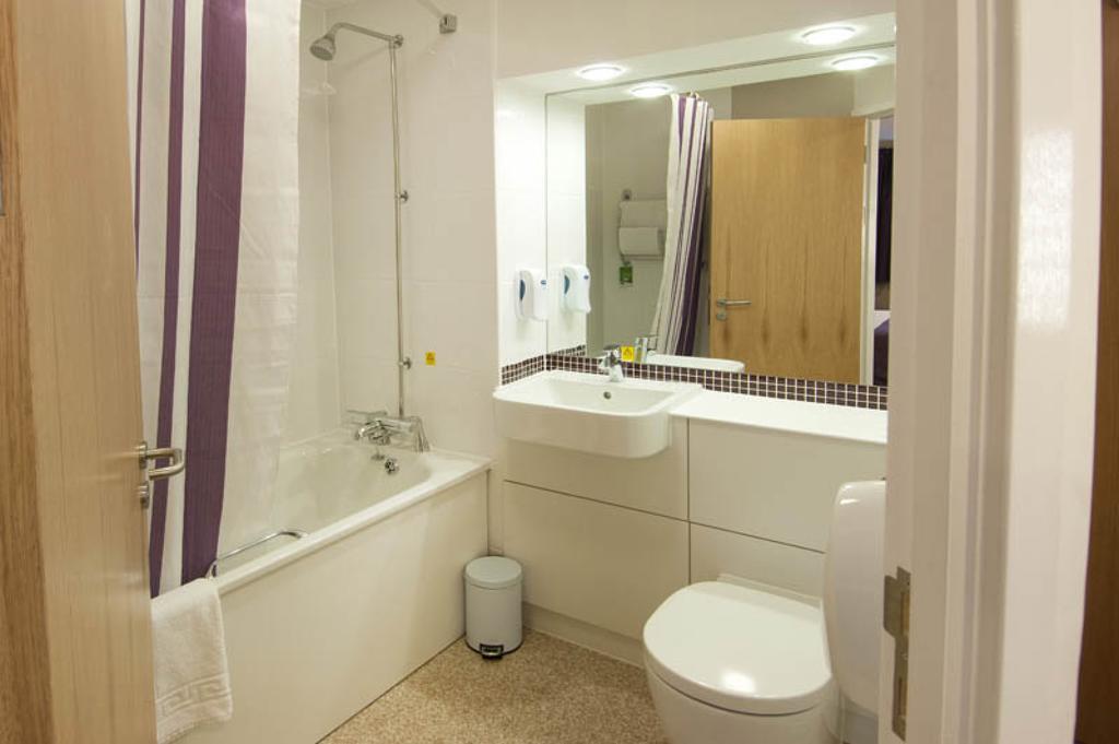 Premier Inn Lowestoft Room photo